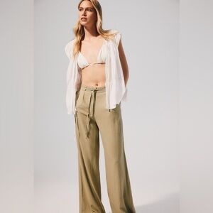 New linen blend trousers